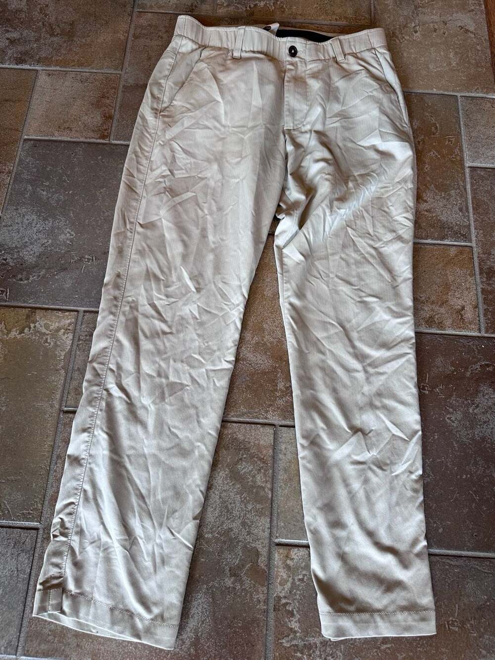 Under Armour Golf Pants Size 32/30 Khaki Performance Stretch Chino